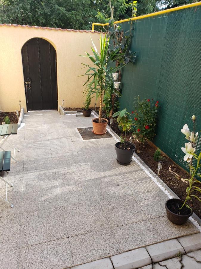 Phoenix Studio Bukarest Exterior foto